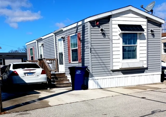 Photo 1 of Manufactured home for sale at 8800 S Harlem Ave #326, Bridgeview, IL 60455 | MLS# 12724403 | Listing updated on 2026-08-10
