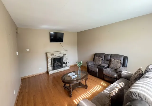 Photo 2 of Single family home for sale at 14504 Ellis Ave, Dolton, IL 60419 | MLS# 12724405 | Listing updated on 2026-08-10