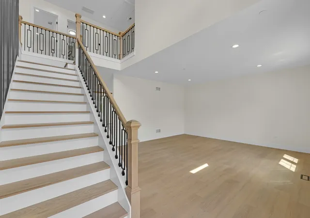 Photo 3 of Single family home for sale at 618 W Meadow Ave, Lombard, IL 60148 | MLS# 12724411 | Listing updated on 2026-08-10
