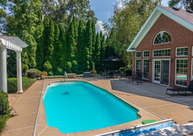 Photo 3 of Single family home for sale at 18468 E 600 North Rd, Bloomington, IL 61705 | MLS# 12724439 | Listing updated on 2026-10-08