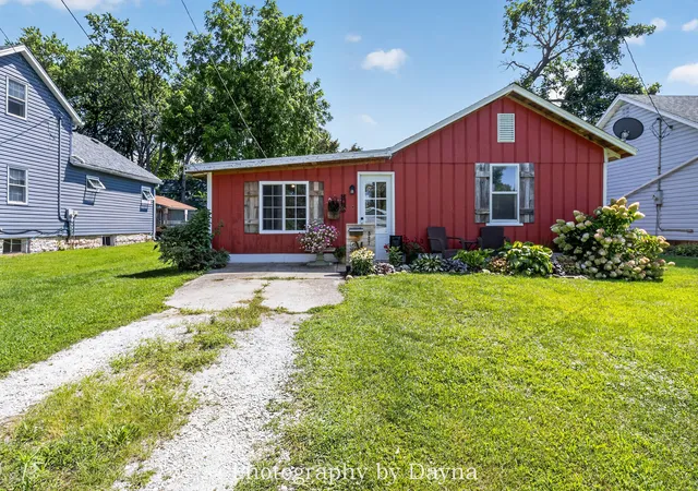 2nd image of 527 Water St, Momence, IL 60954 | MLS# 12724458