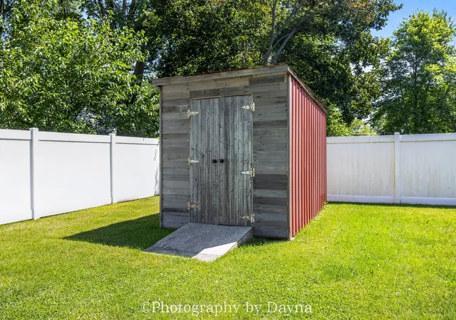 24th image of 527 Water St, Momence, IL 60954 | MLS# 12724458