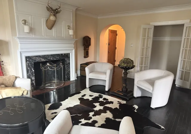 Photo 3 of Condo for sale at 1724 W Estes Ave #1E, Chicago, IL 60626 | MLS# 12724590 | Listing updated on 2026-10-07