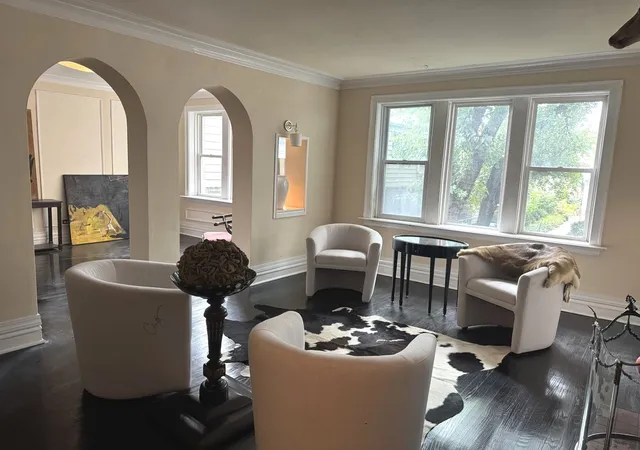 Photo 4 of Condo for sale at 1724 W Estes Ave #1E, Chicago, IL 60626 | MLS# 12724590 | Listing updated on 2026-10-07