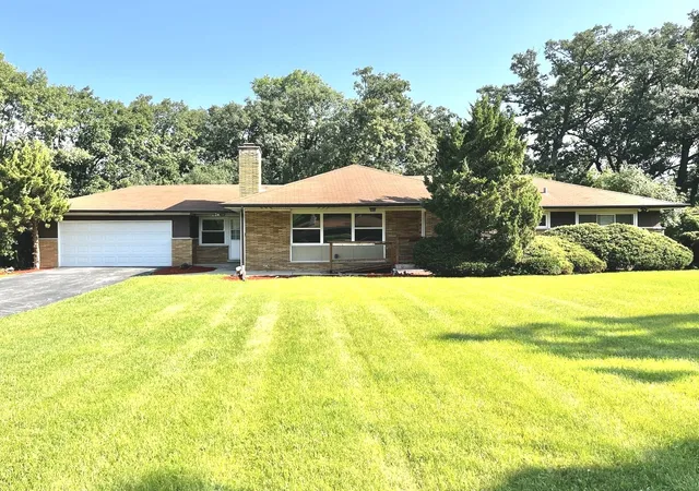 1st image of 2543 Oakwood Dr, Olympia Fields, IL 60461 | MLS# 12724615