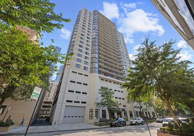 Photo 1 of Condo for sale at 33 W Delaware Pl #20G, Chicago, IL 60610 | MLS# 12724626 | Listing updated on 2026-09-18