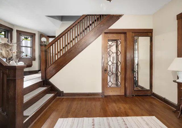 Photo 3 of Single family home for sale at 620 Clinton Ave, Oak Park, IL 60304 | MLS# 12724645 | Listing updated on 2026-09-29