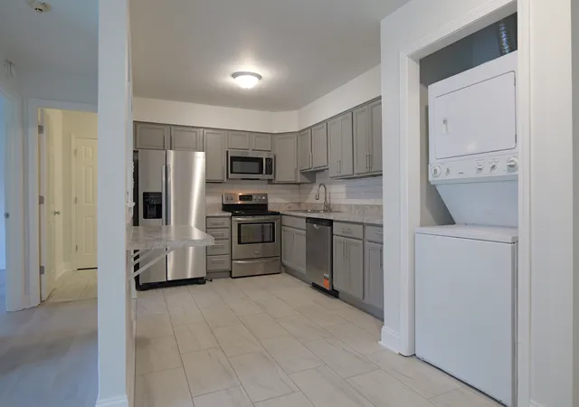 Photo 3 of Condo for sale at 143 W Elk Trl #141, Carol Stream, IL 60188 | MLS# 12724651 | Listing updated on 2026-09-14