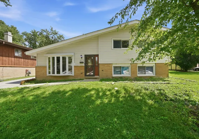 Photo 1 of Single family home for sale at 403 Rutledge St, Park Forest, IL 60466 | MLS# 12724654 | Listing updated on 2026-09-14