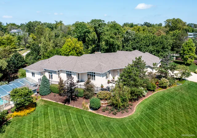 Photo 2 of Single family home for sale at 13100 Fox Ln, Lemont, IL 60439 | MLS# 12724694 | Listing updated on 2026-08-11