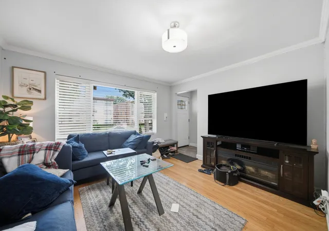 Photo 2 of Single family home for sale at 2935 W Howard St, Chicago, IL 60645 | MLS# 12724729 | Listing updated on 2026-08-16