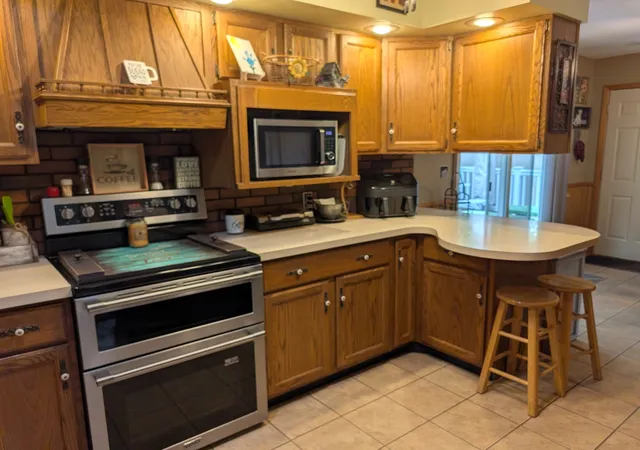 Photo 3 of Single family home for sale at 808 Virginia Ave, Lena, IL 61048 | MLS# 12724799 | Listing updated on 2026-09-11