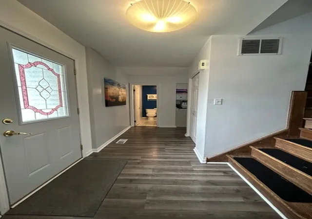 Photo 3 of Townhouse for sale at 1929 Whitingham Ln, Hoffman Estates, IL 60169 | MLS# 12724813 | Listing updated on 2026-08-11