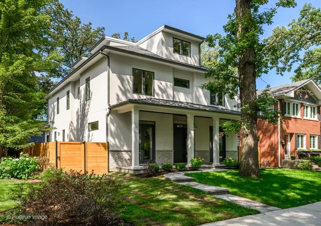 Photo 2 of Single family home for sale at 414 Laurel Ave, Wilmette, IL 60091 | MLS# 12724828 | Listing updated on 2026-08-11
