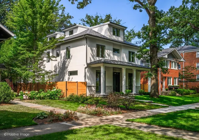 Photo 3 of Single family home for sale at 414 Laurel Ave, Wilmette, IL 60091 | MLS# 12724828 | Listing updated on 2026-08-11