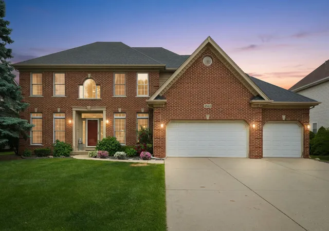 Photo 1 of Single family home for sale at 3423 Goldfinch Dr, Naperville, IL 60564 | MLS# 12724833 | Listing updated on 2026-08-11