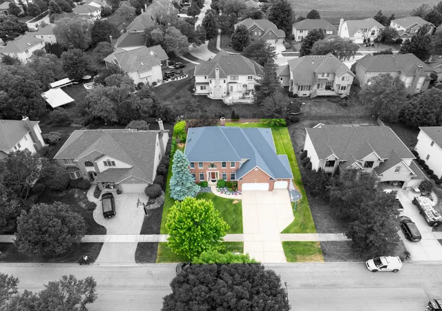 Photo 3 of Single family home for sale at 3423 Goldfinch Dr, Naperville, IL 60564 | MLS# 12724833 | Listing updated on 2026-08-11