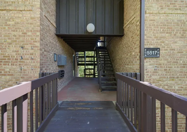 Photo 2 of Condo for sale at 5517 E Lake Dr #91-E, Lisle, IL 60532 | MLS# 12724851 | Listing updated on 2026-09-02
