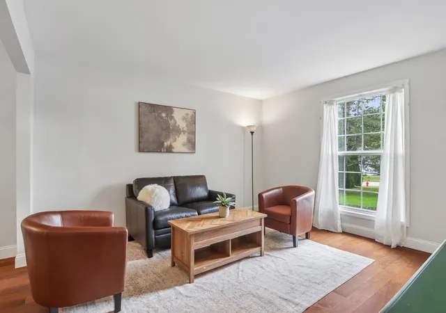 Photo 3 of Sale Pending at 1201 Yosemite Pkwy, Algonquin, IL 60102 | MLS# 12724865 | Listing updated on 2026-10-07