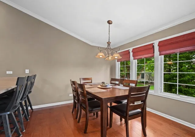 Photo 4 of Townhouse for sale at 1288 Westlake Dr, Cary, IL 60013 | MLS# 12724886 | Listing updated on 2026-09-29