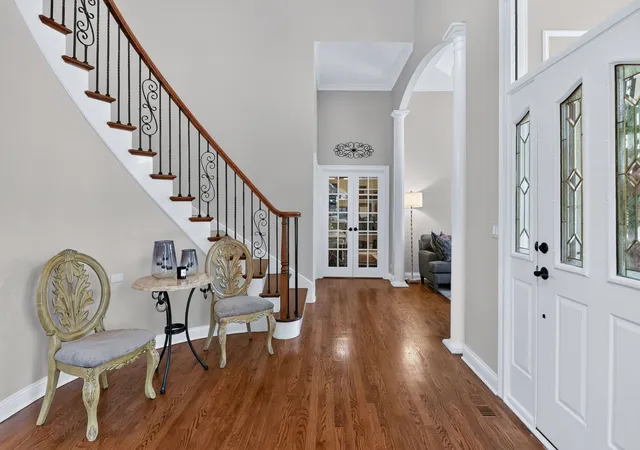 Photo 3 of Single family home for sale at 2439 Fawn Lake Cir, Naperville, IL 60564 | MLS# 12724986 | Listing updated on 2026-10-06