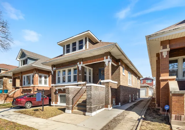 1st image of 2431 Gunderson Ave, Berwyn, IL 60402 | MLS# 12725008