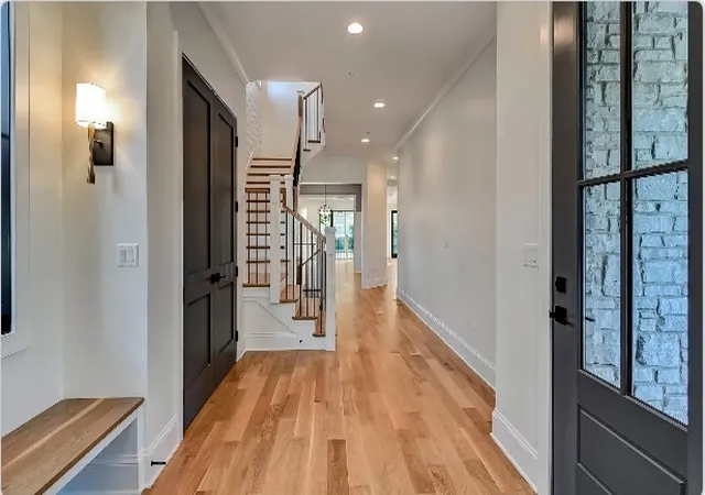 Photo 2 of Single family home for sale at 4546 Harvey Ave, Western Springs, IL 60558 | MLS# 12725041 | Listing updated on 2026-08-13
