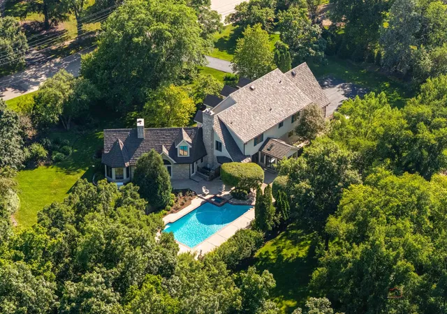 1st image of 222 W Old Mill Rd, Lake Forest, IL 60045 | MLS# 12725059