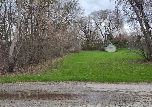 Photo 1 of Land for sale at 40543 N Marcus St, Antioch, IL 60002 | MLS# 12725092 | Listing updated on 2026-08-11