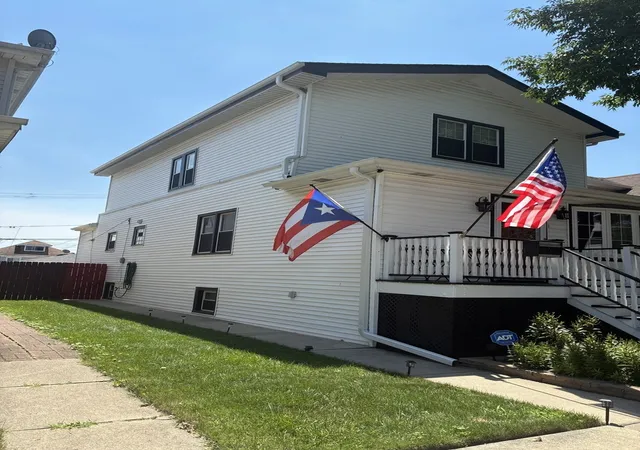 Photo 2 of Single family home for sale at 5811 W Patterson Ave, Chicago, IL 60634 | MLS# 12725094 | Listing updated on 2026-08-11