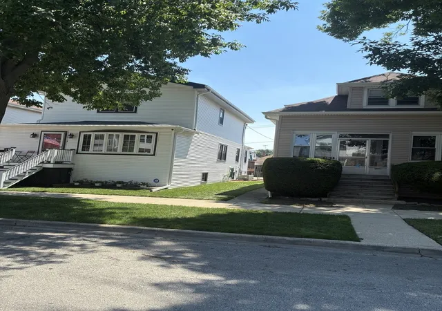 Photo 3 of Single family home for sale at 5811 W Patterson Ave, Chicago, IL 60634 | MLS# 12725094 | Listing updated on 2026-08-11