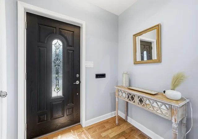 4th image of 2724 W Jerome St, Chicago, IL 60645 | MLS# 12725109