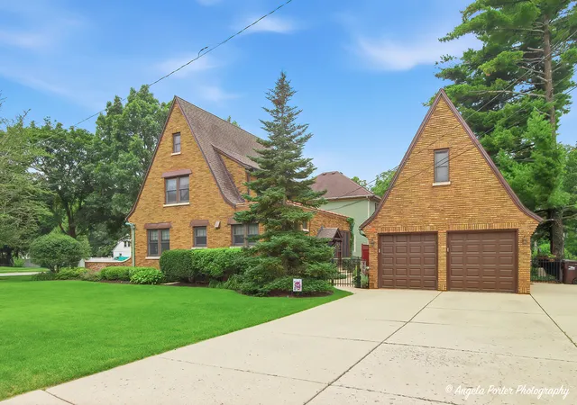 Photo 60 of Single family home for sale at 86 Dole Ave, Crystal Lake, IL 60014 | MLS# 12725121 | Listing updated on 2026-09-12