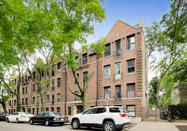 Photo 2 of Condo for sale at 1453 E 56th Street #3W, Chicago, IL 60637 | MLS# 12725139 | Listing updated on 2026-09-21