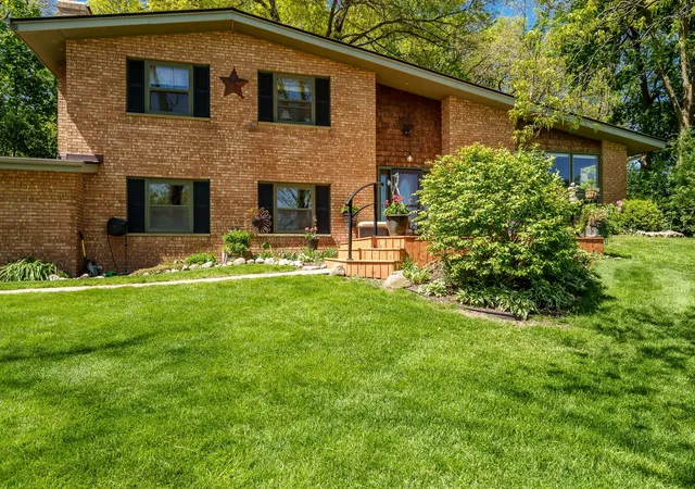 1st image of 12451 Chuckanut Dr, Roscoe, IL 61073 | MLS# 12725160