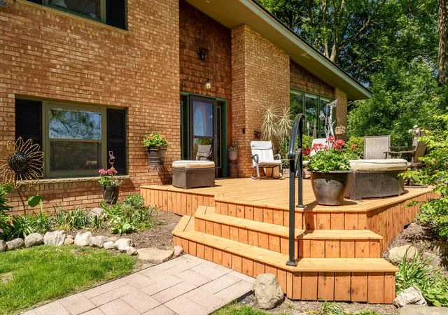 3rd image of 12451 Chuckanut Dr, Roscoe, IL 61073 | MLS# 12725160
