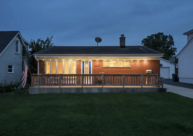 Photo 2 of Single family home for sale at 311 W Taylor Rd, Lombard, IL 60148 | MLS# 12725182 | Listing updated on 2026-09-14