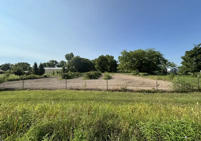 Photo 1 of Land for sale at 3300 Red Stripe Rd, Salem, IL 62881 | MLS# 12725189 | Listing updated on 2026-08-12