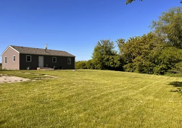 Photo 3 of Single family home for sale at 12810 W Beach Rd, Beach Park, IL 60087 | MLS# 12725244 | Listing updated on 2026-10-22