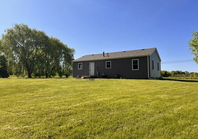 Photo 3 of Single family home for sale at 12810 W Beach Rd, Beach Park, IL 60087 | MLS# 12725244 | Listing updated on 2026-10-22