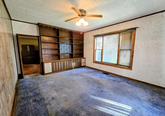 image of 302 S Washington St, Lockport, IL 60441 | MLS# 12725247