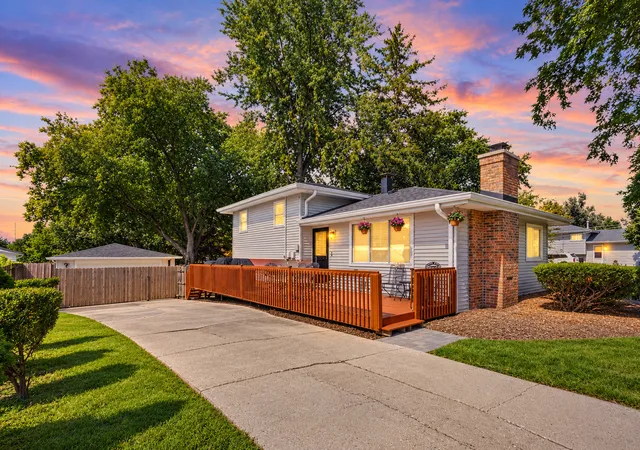 Photo 2 of Single family home for sale at 1s210 Lawler Ave, Lombard, IL 60148 | MLS# 12725275 | Listing updated on 2026-09-19