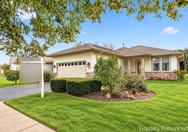 Single family home for sale at 12901 Applewood Dr, Huntley, IL 60142 | MLS# 12725322