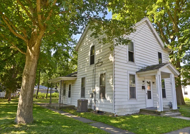 14th image of 903 Illinois Ave, Ottawa, IL 61350 | MLS# 12725347