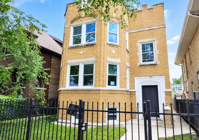 Photo 1 of Sale Pending at 5535 N Christiana Ave, Chicago, IL 60625 | MLS# 12725387 | Listing updated on 2026-09-01