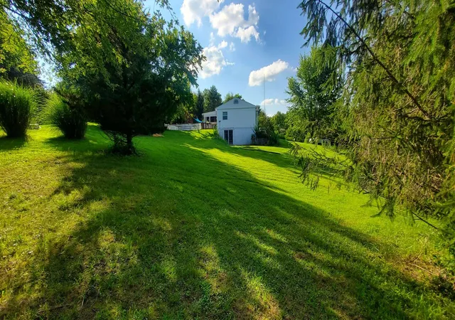 3rd image of 1905 Northlake Ln, Carlock, IL 61725 | MLS# 12725420