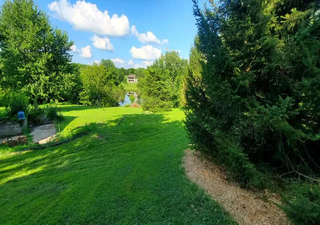 Photo 3 of Single family home for sale at 1905 Northlake Ln, Carlock, IL 61725 | MLS# 12725420 | Listing updated on 2026-10-09