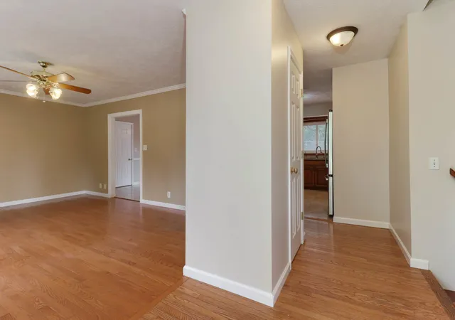 Photo 3 of Single family home for sale at 19356 Nottingham Dr, Bloomington, IL 61705 | MLS# 12725434 | Listing updated on 2026-10-09