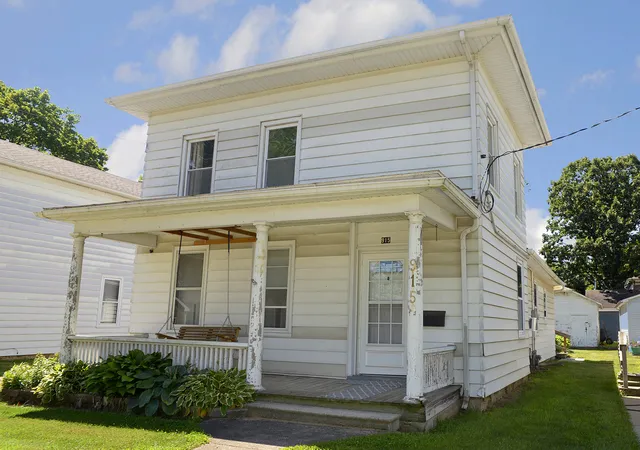 2nd image of 915 Illinois Ave, Ottawa, IL 61350 | MLS# 12725438
