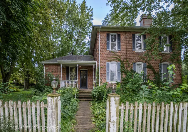 Photo 1 of Single family home for sale at 300 S Main St, Kingston, IL 60145 | MLS# 12725505 | Listing updated on 2026-10-01